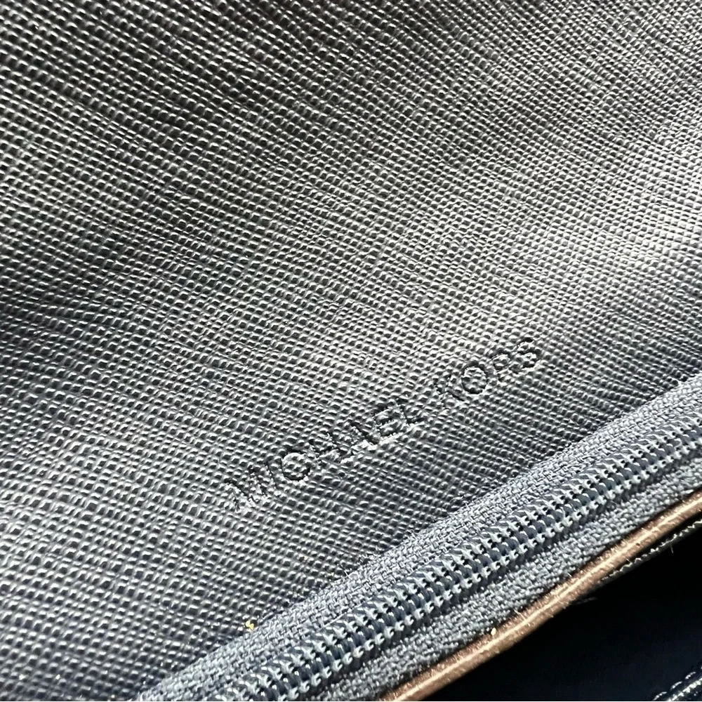 Michael Kors Karson Wallet Clutch Leather Navy Crossbody Mini Bag Chain Travel